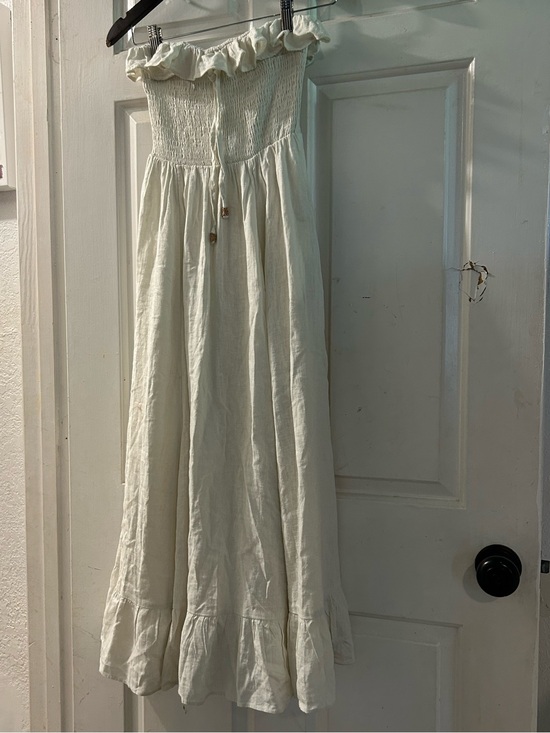 Free People Dresses & Skirts - Free People Cream Strapless Smocked Maxi Dress